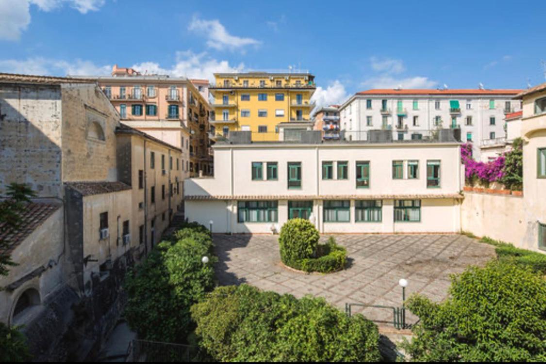 Vila Le 8 Campane 2 Salerno Exteriér fotografie